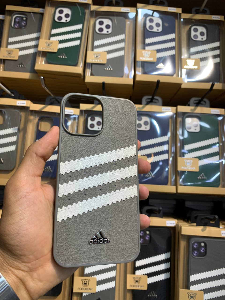 Antichoc Adidas Pour Iphone