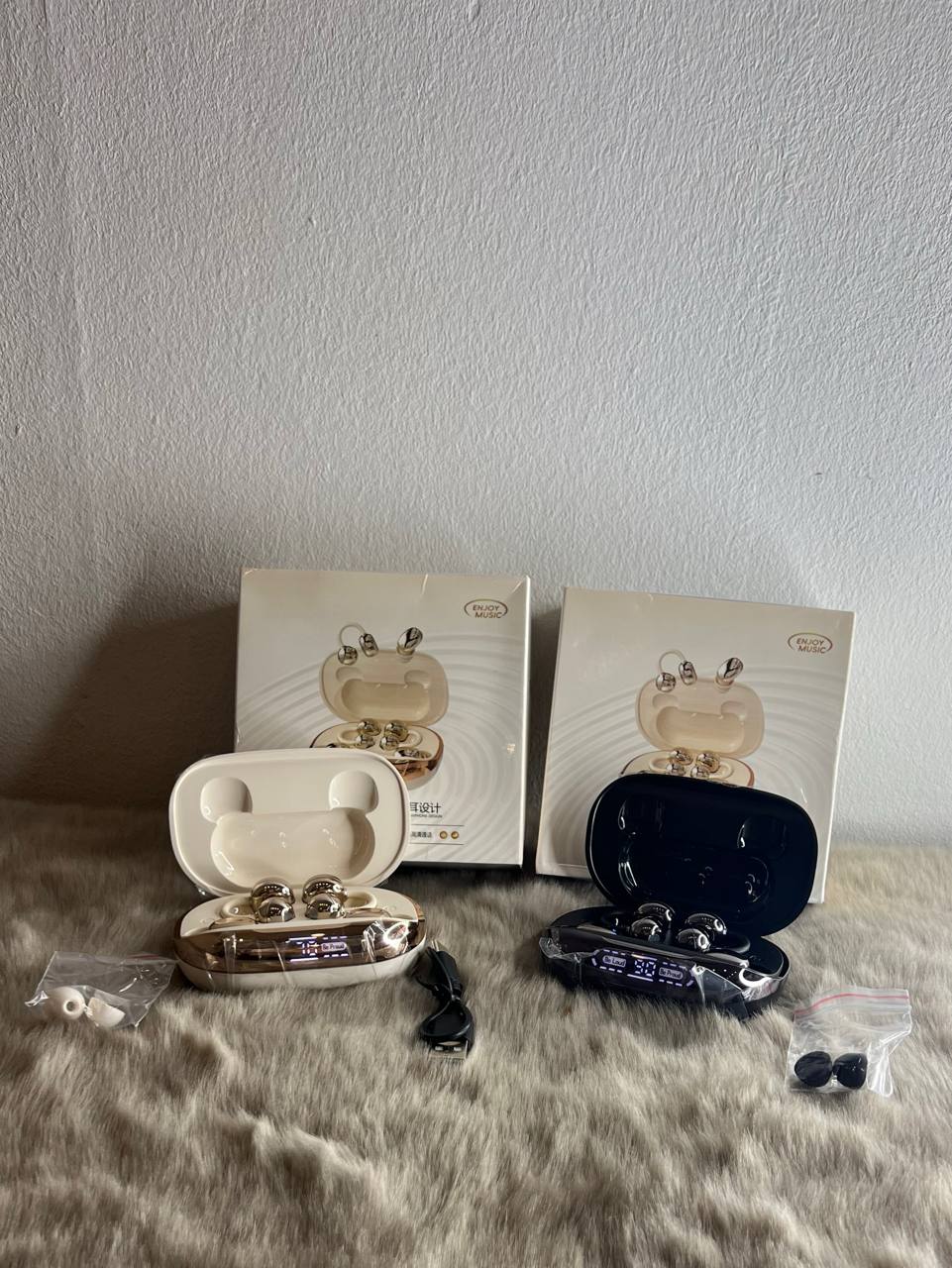 Ecouteur 3 in 1 ( airpods + airpods sport + powerbank )