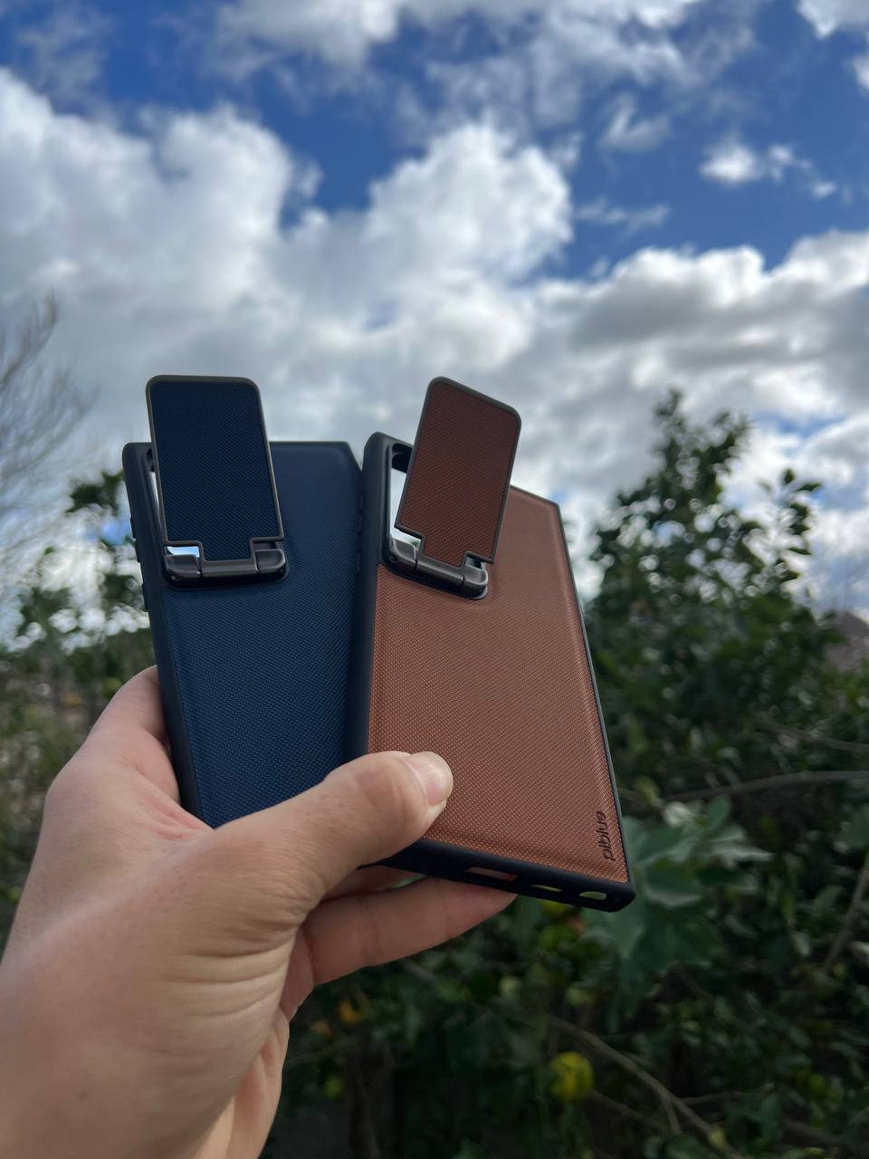 Antichoc Leather Original avec support et protection camera