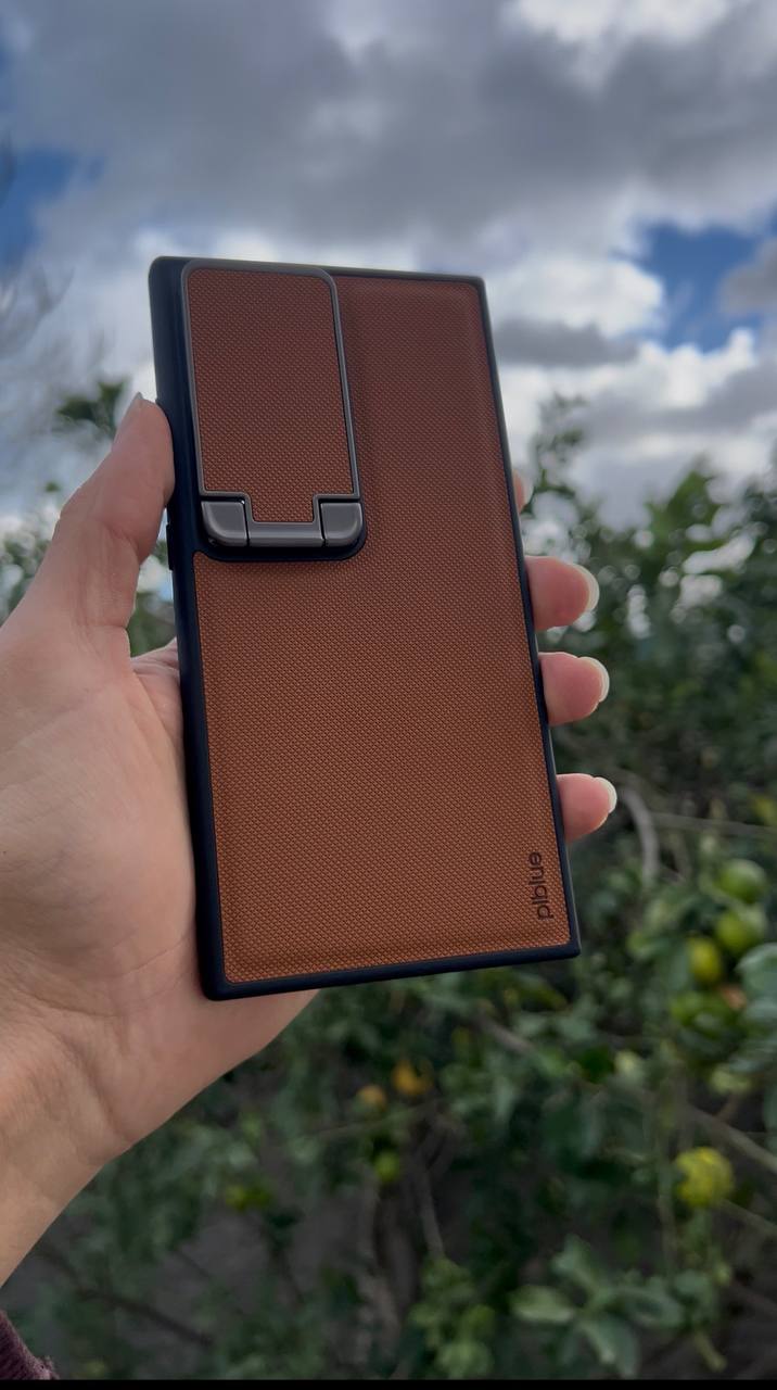 Antichoc Leather Original avec support et protection camera