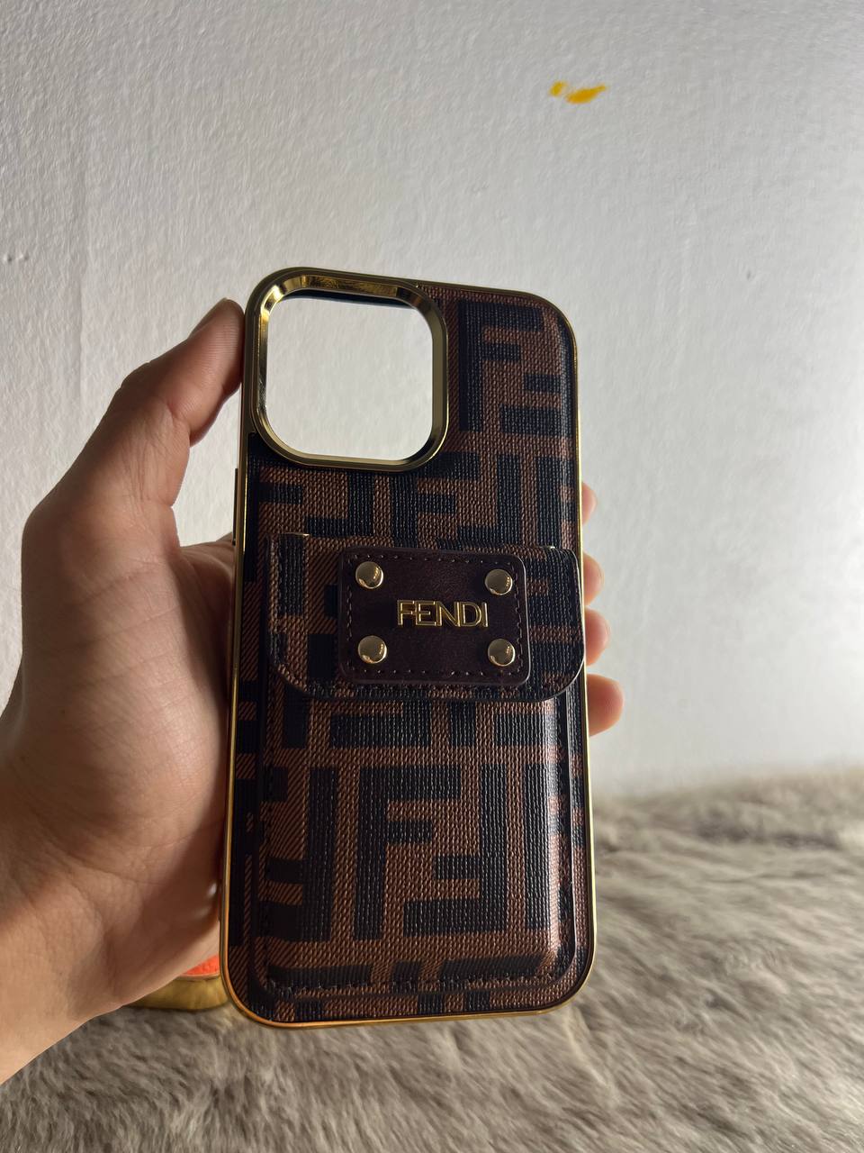 Antichoc fendi original pou iphone