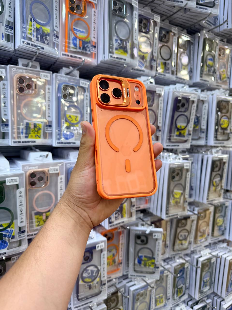 Antichoc 3 in 1 original ( magsafe + support + lentille camera ) Orange