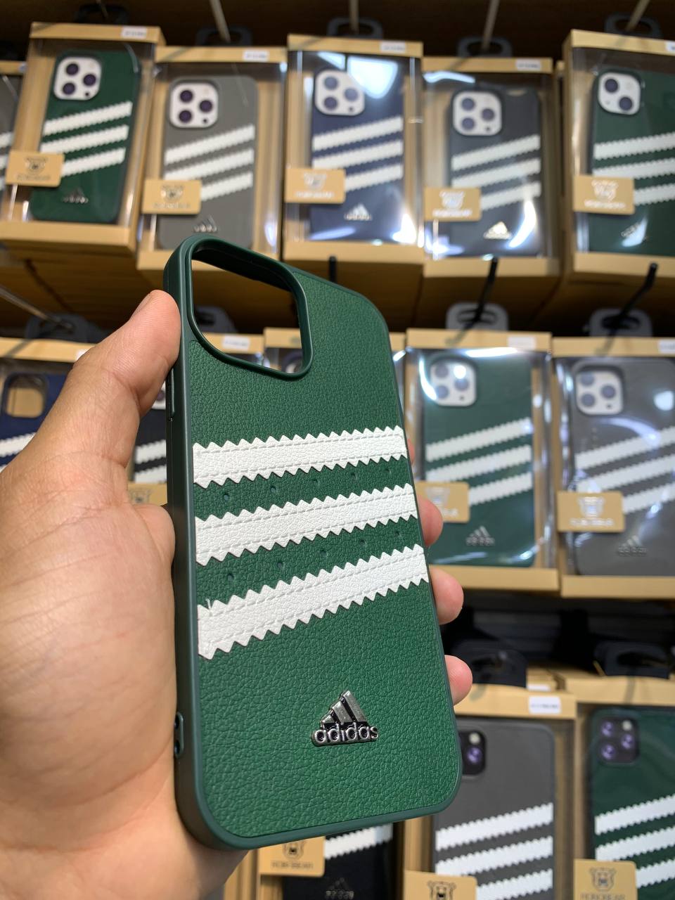 Antichoc Adidas Pour Iphone